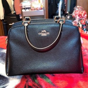 NEW Woman’s Coach Lillie Carryall Handbag